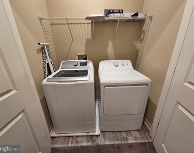 344 Woodstream Boulevard - Photo Thumbnail 11