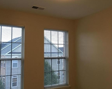 14544 Kentish Fire Street - Photo Thumbnail 14