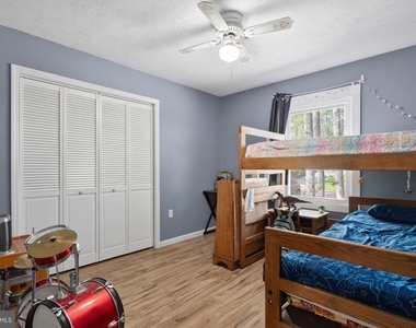 205 Monument Road - Photo Thumbnail 15