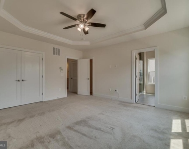 44721 Ellsworth Terrace - Photo Thumbnail 17