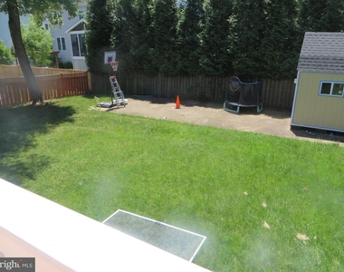 1405 Dade Lane - Photo Thumbnail 24