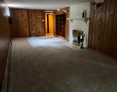 4046 Elizabeth Lane - Photo Thumbnail 21