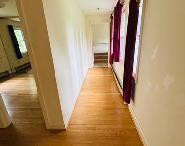 4046 Elizabeth Lane - Photo Thumbnail 10