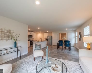 5213 Crooked Lane - Photo Thumbnail 6