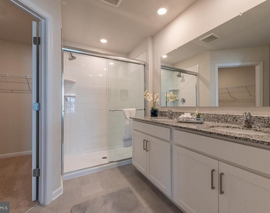5213 Crooked Lane - Photo Thumbnail 26