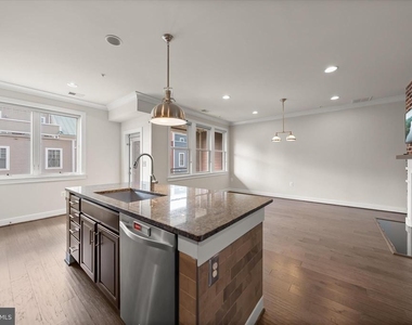1412 Main Line Boulevard - Photo Thumbnail 1