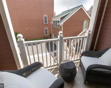 2203 Richmond Highway - Photo Thumbnail 6