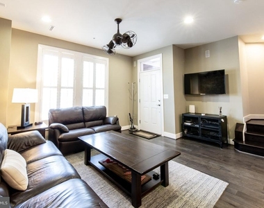 2203 Richmond Highway - Photo Thumbnail 19