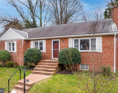 6718 Williamsburg Boulevard - Photo Thumbnail 1
