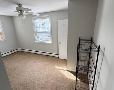 9944 Ferndale Street - Photo Thumbnail 10