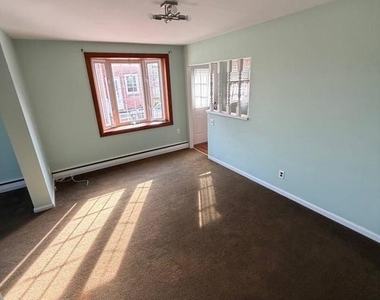 9944 Ferndale Street - Photo Thumbnail 3
