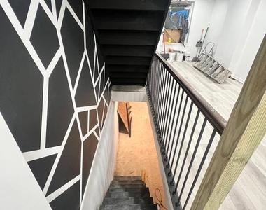 2145 N Dover Street - Photo Thumbnail 8