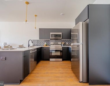 6237 Germantown Avenue - Photo Thumbnail 1