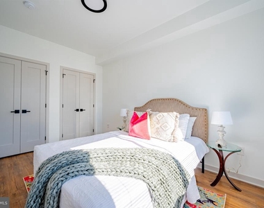 6237 Germantown Avenue - Photo Thumbnail 5