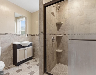 4120 N Darien Street - Photo Thumbnail 16