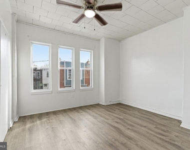 4120 N Darien Street - Photo Thumbnail 13
