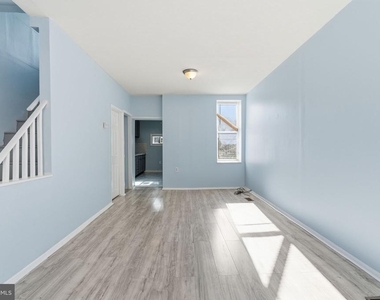 2236 W Firth Street - Photo Thumbnail 1