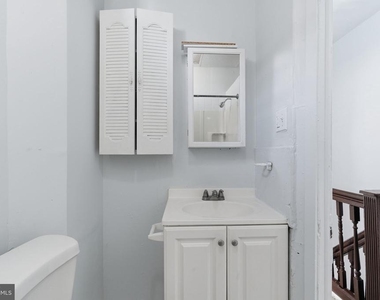 862 E Cornwall Street - Photo Thumbnail 12