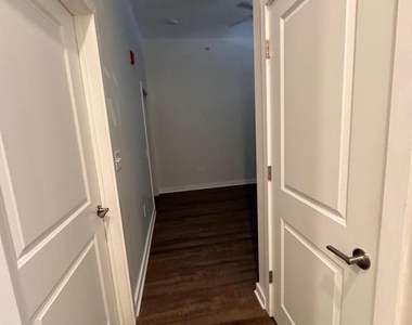 311 W Main Street - Photo Thumbnail 6