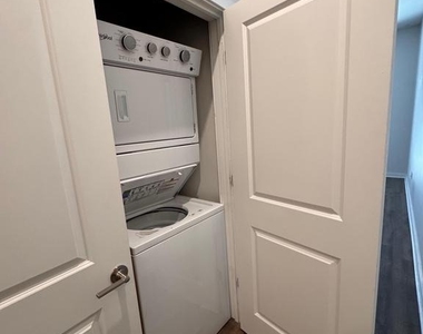 311 W Main Street - Photo Thumbnail 8