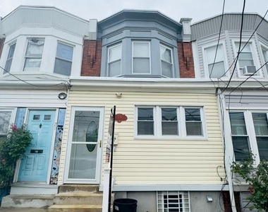 77 N Keystone Avenue - Photo Thumbnail 1