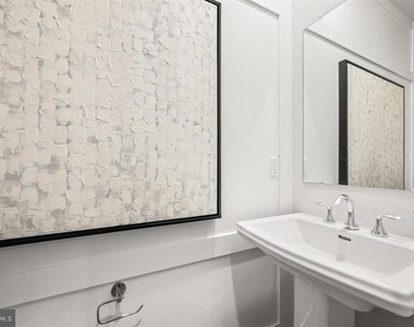 854 Graphite Drive - Photo Thumbnail 9