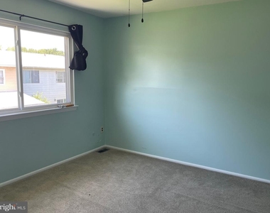 1933 Juniper Lane - Photo Thumbnail 21
