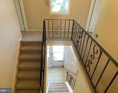1933 Juniper Lane - Photo Thumbnail 22