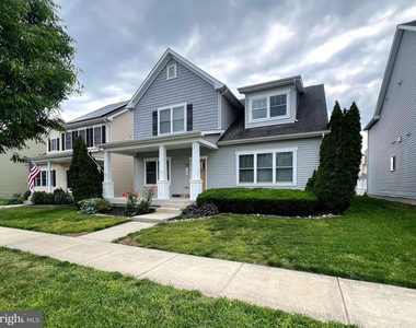 312 Breeding Boulevard - Photo Thumbnail 1