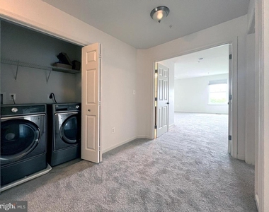 312 Breeding Boulevard - Photo Thumbnail 14