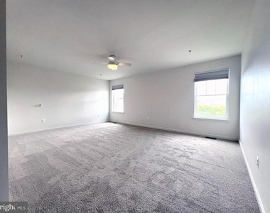 312 Breeding Boulevard - Photo Thumbnail 15