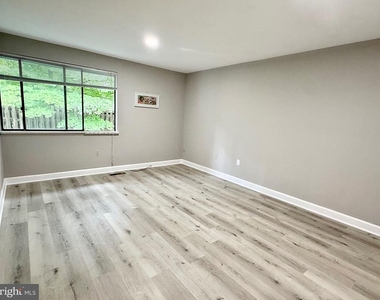 14713 Flints Grove - Photo Thumbnail 22