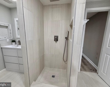 14713 Flints Grove - Photo Thumbnail 37