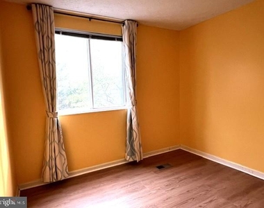 11022 Outpost Drive - Photo Thumbnail 9