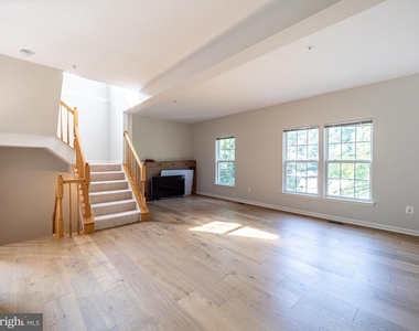 13001 Vaden Terrace - Photo Thumbnail 3