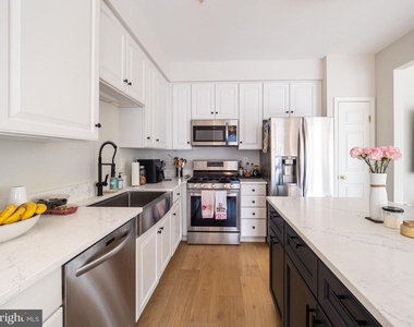 13001 Vaden Terrace - Photo Thumbnail 7
