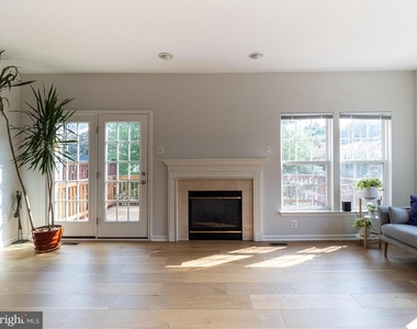 13001 Vaden Terrace - Photo Thumbnail 10