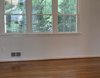 1329 Gresham Road - Photo Thumbnail 45