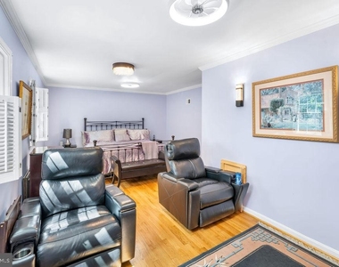 1329 Gresham Road - Photo Thumbnail 29
