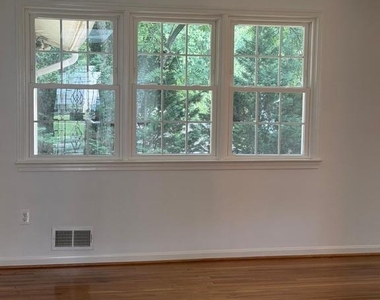 1329 Gresham Road - Photo Thumbnail 44