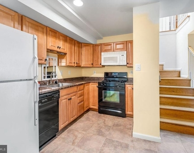 1329 Gresham Road - Photo Thumbnail 31
