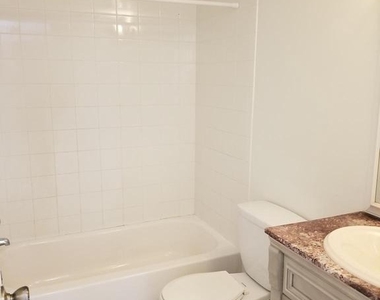 6003 Majors Lane - Photo Thumbnail 11