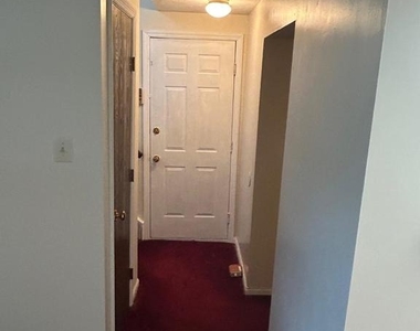 7310 Inwood Avenue - Photo Thumbnail 15