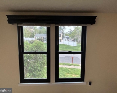7310 Inwood Avenue - Photo Thumbnail 3