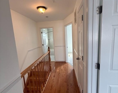 1907 Penhall Road - Photo Thumbnail 63