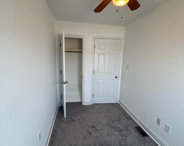 1907 Penhall Road - Photo Thumbnail 62