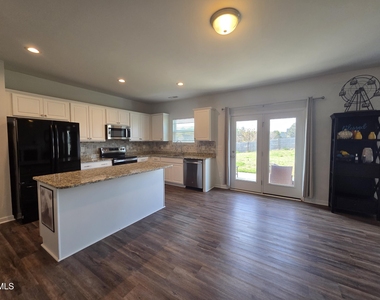 11 Forest Meadow Court - Photo Thumbnail 7