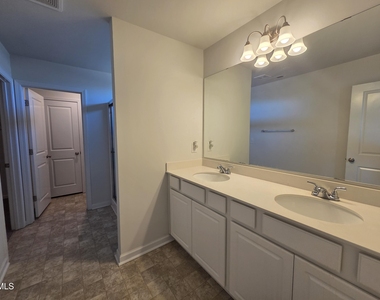 11 Forest Meadow Court - Photo Thumbnail 20