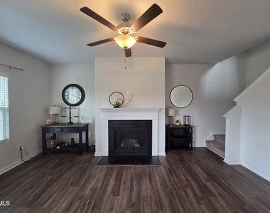 11 Forest Meadow Court - Photo Thumbnail 4