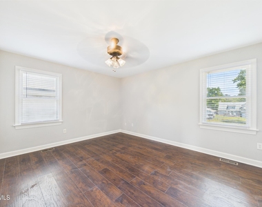 10917 Fanny Brown Road - Photo Thumbnail 21